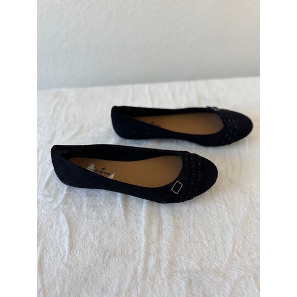 Soft faux suede ballet flats by Self Esteem Footwear in classic black - Picture 3 of 6